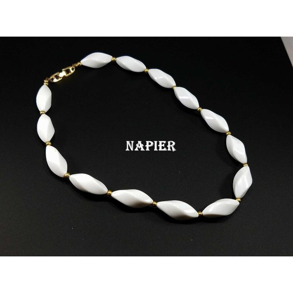 Vintage NAPIER White Milk Glass Twisted Oval Bead Necklace, Gold Bead, 18 Inches
